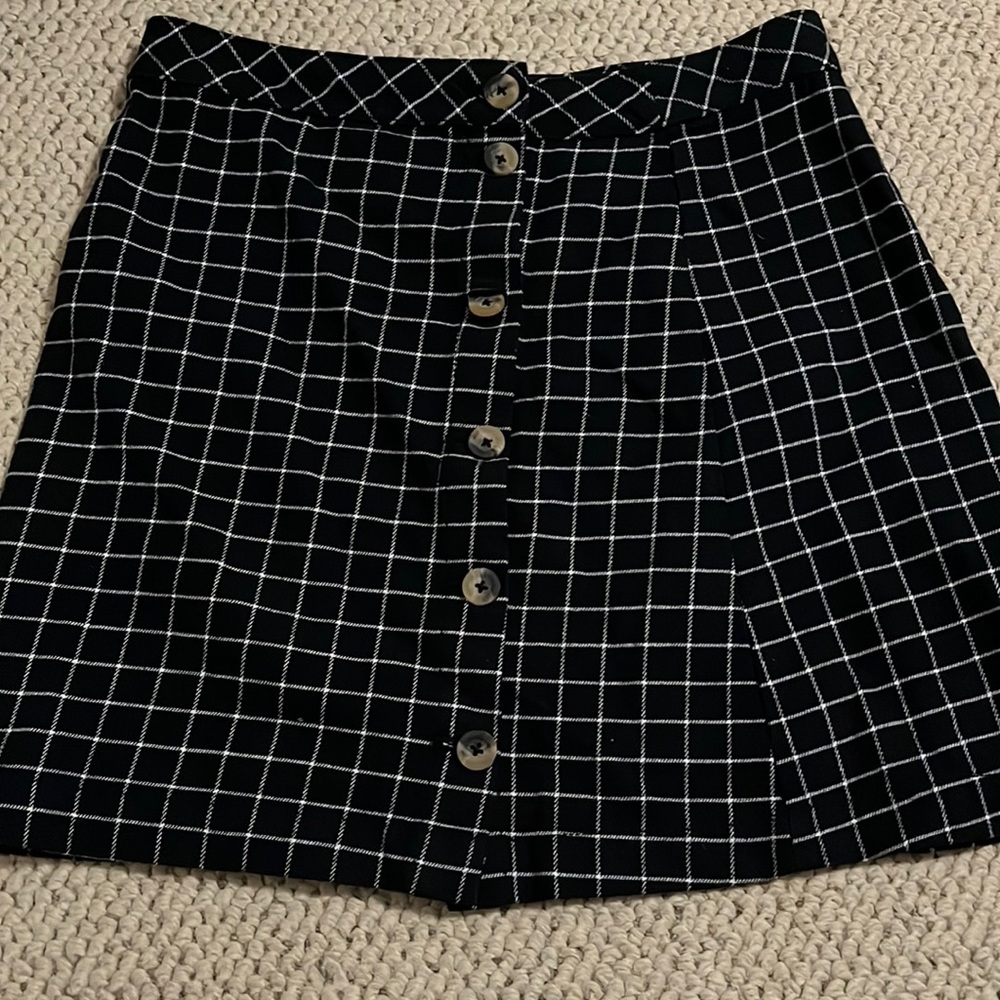 Black skirt